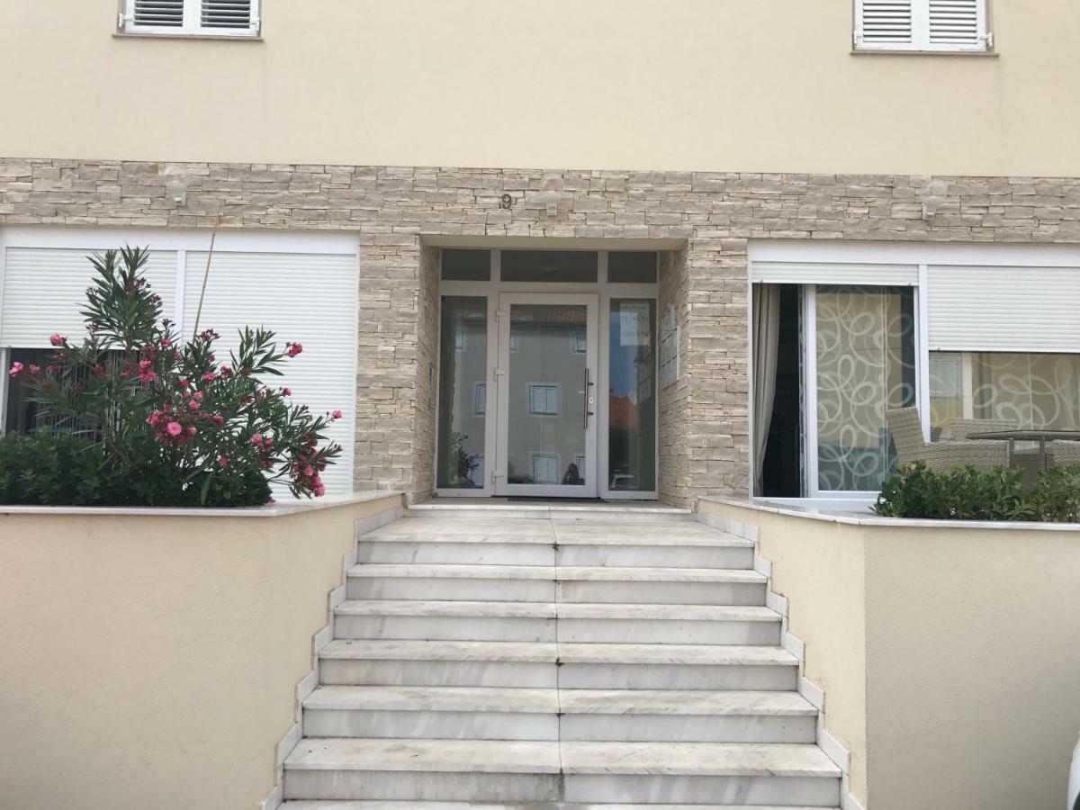 Malinska Apartment Exterior photo